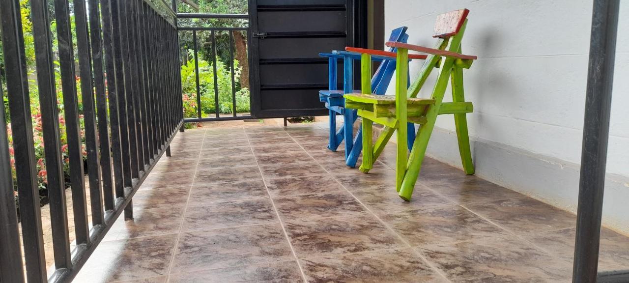 Aivilo Home Entebbe Dış mekan fotoğraf
