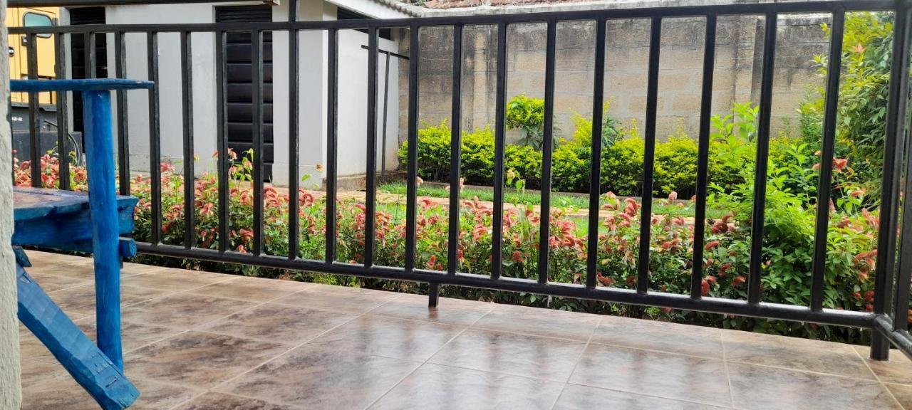 Aivilo Home Entebbe Dış mekan fotoğraf