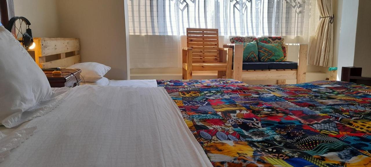Aivilo Home Entebbe Dış mekan fotoğraf