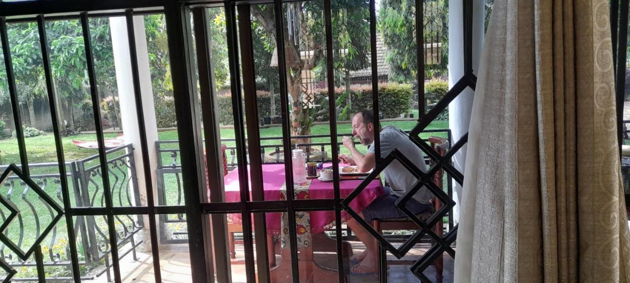 Aivilo Home Entebbe Dış mekan fotoğraf