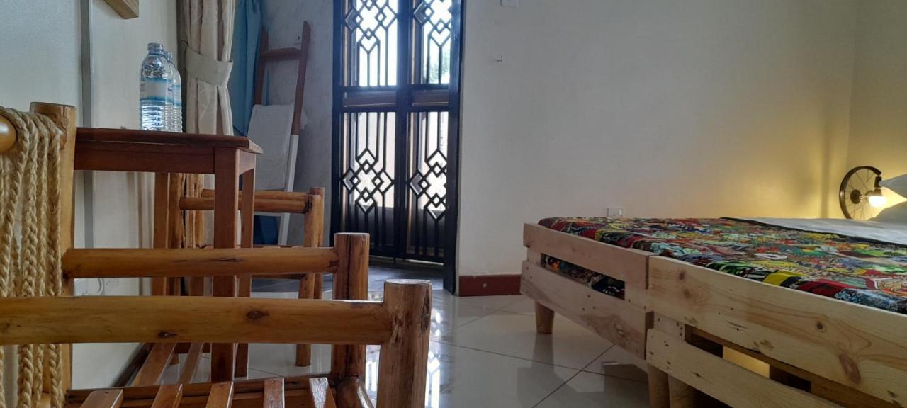 Aivilo Home Entebbe Dış mekan fotoğraf